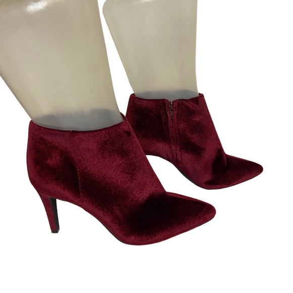 Old Navy Bundle Wine Color Ankle Bootie with Matching Wristlet Women’s Size 10 - Picture 7 of 16